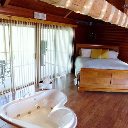 Serenity Springs - Michigan City Hotel Springfield Luaran gambar