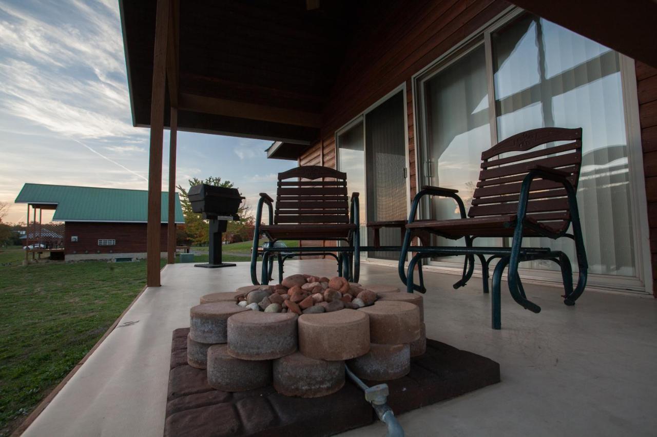 Serenity Springs - Michigan City Hotel Springfield Luaran gambar